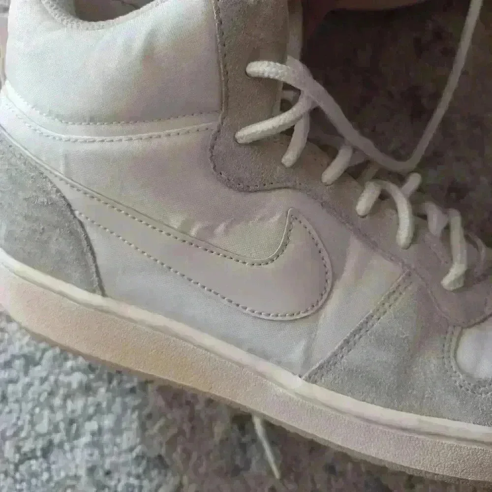 Nike Womens Court Borough Mid Premium Sail Light Orewood Brown 9.5
